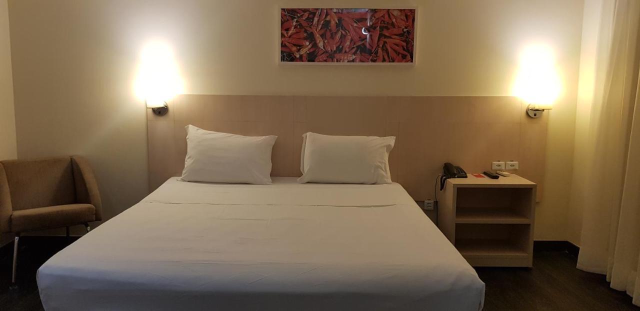 Ibis Styles Belem Batista Campos Hotel Ngoại thất bức ảnh