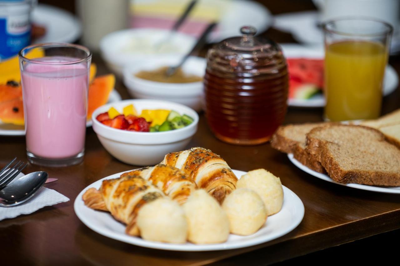 Ibis Styles Belem Batista Campos Hotel Ngoại thất bức ảnh